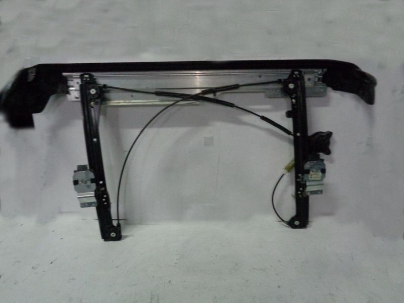 Meccanismo alzavetro alzacristallo sinistro Mini Cooper del 2008.