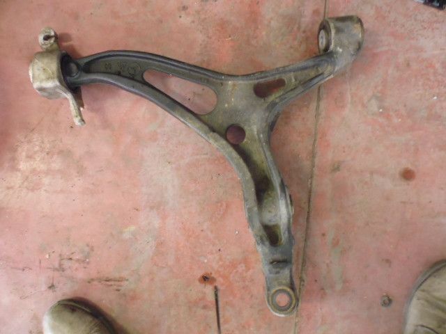 Trapezio braccio oscillante anteriore sinistro Mercedes ML 280 CDI W164.
