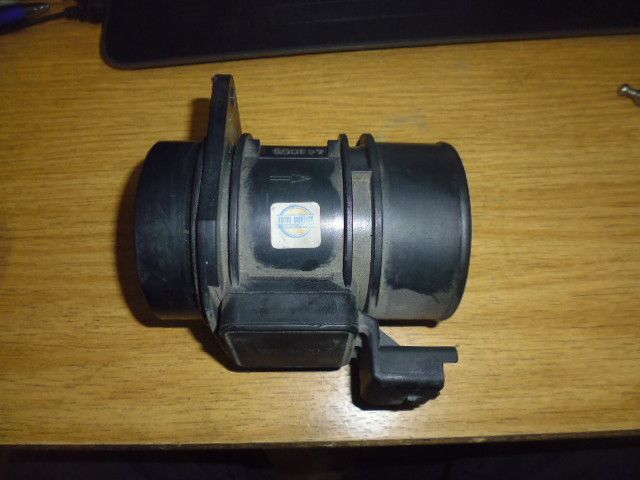 Debimetro misuratore massa aria 5WK9620Z Renault Nissan Opel.