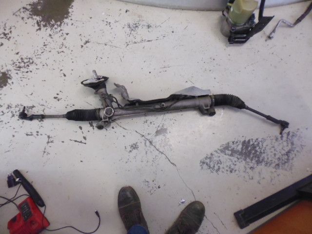 Scatola sterzo Volvo V50 con motore 2.4 D D5244T8 con 132 kw.