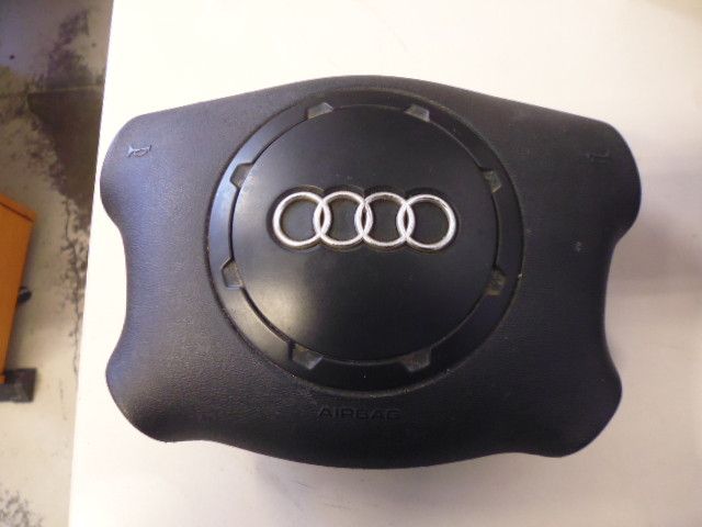 Airbag volante Audi A3 8P dal 1996 al 2003.
