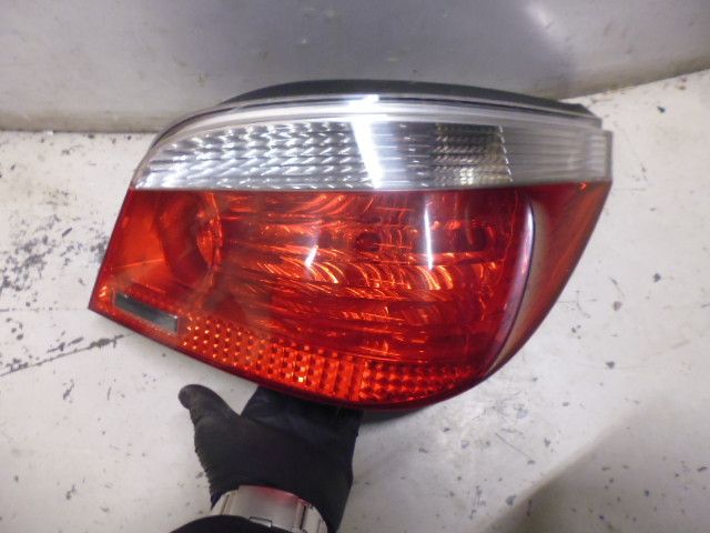 Faro fanale posteriore destro BMW 530 D E60 codice 158238-03 6923306.