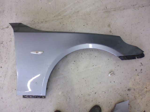 Parafango anteriore destro BMW 530 D E60.