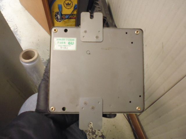 Centralina motore Suzuki Vitara 1600 16V Codice 33920-71ED0 71E5 6U E2T48171.