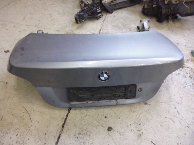 Cofano posteriore BMW 530 D E60.