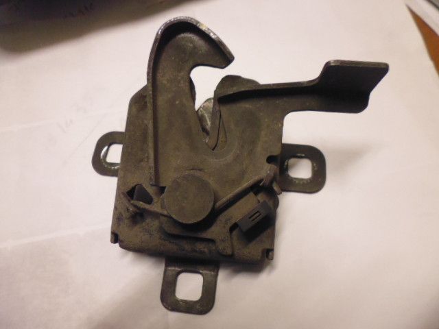 Serratura cofano anteriore Fiat Panda seconda serie 169.