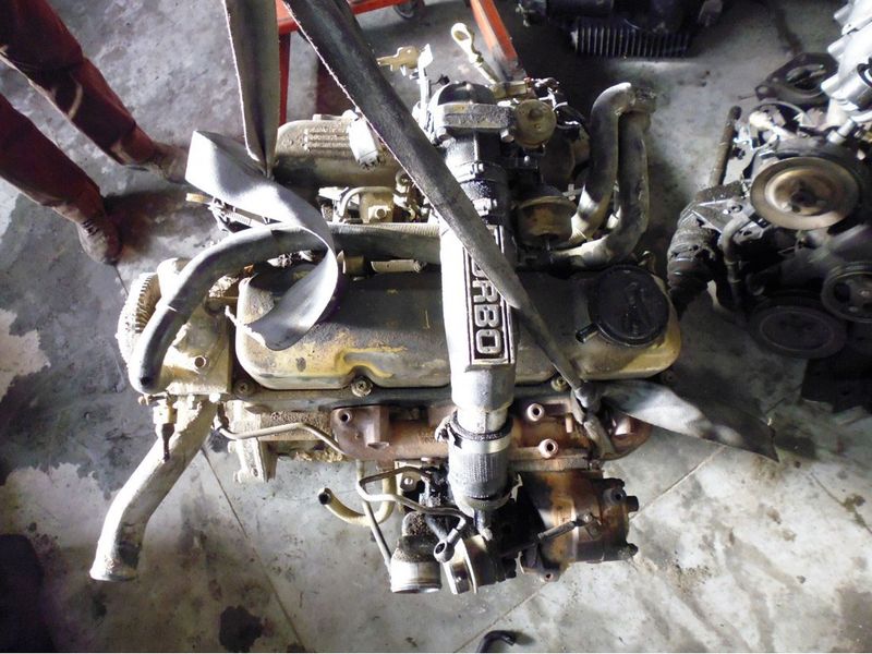 Motore Ford Maverick anno 1999 codice TD27 cilindrata 2663 cc. 74 KW.