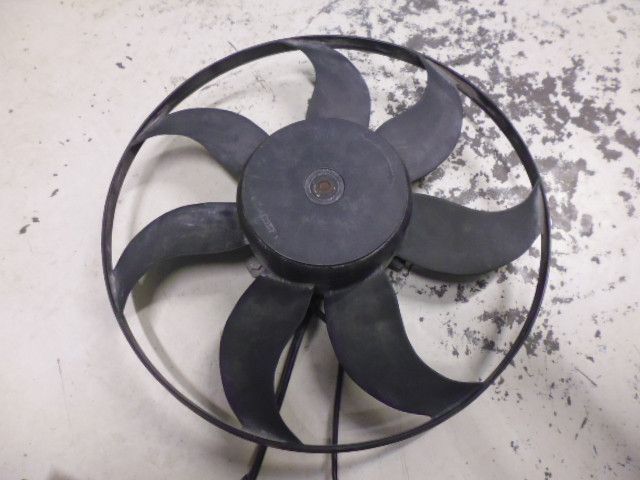 Ventola elettroventola radiatore vetture gurppo Audi Volkswagen 1K0959455N.