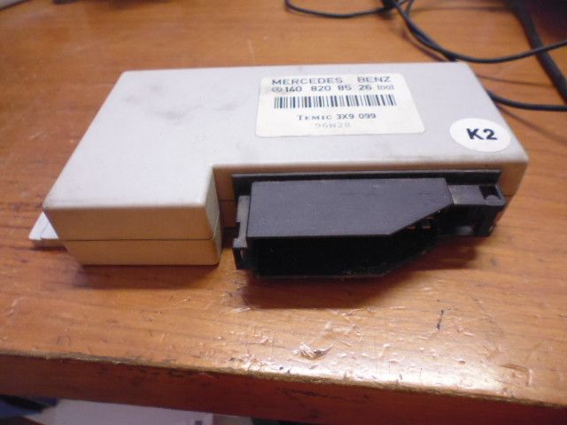 Centralina antifurto Mercedes S300 W140 del 1996 codice 1408208526.
