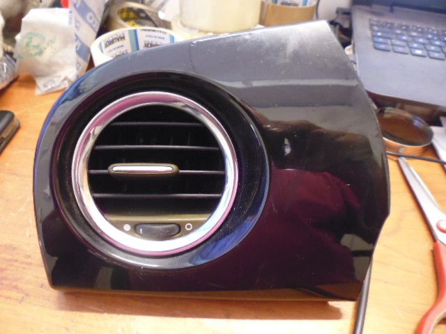 Bocchetta ventilazione sinistra cruscotto Fiat 500.