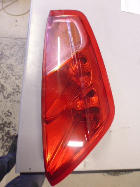 Faro fanale posteriore destro originale Fiat Grande Punto 2005/2012 codici 27460202 51701590.