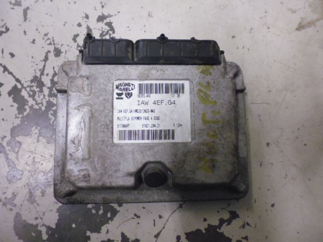 Centralina motore IAW 4EF.G4 HW226 Fiat Multipla Bi-power 16v.