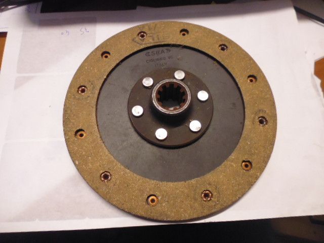 Disco frizione SILA Vercelli per trattore agricolo Fiat La Piccola 18 cv. Disco frizione SILA Vercelli per trattore agricolo Fiat La Piccola 18 cv.
