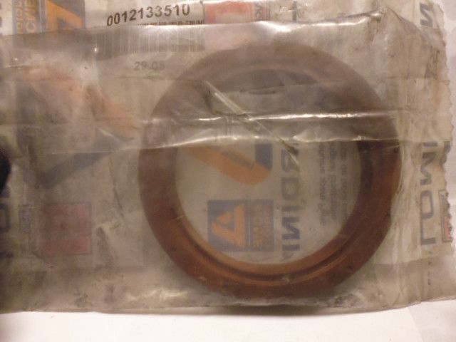 Anello paraolio 0012133510 per ricambi Lombardini.