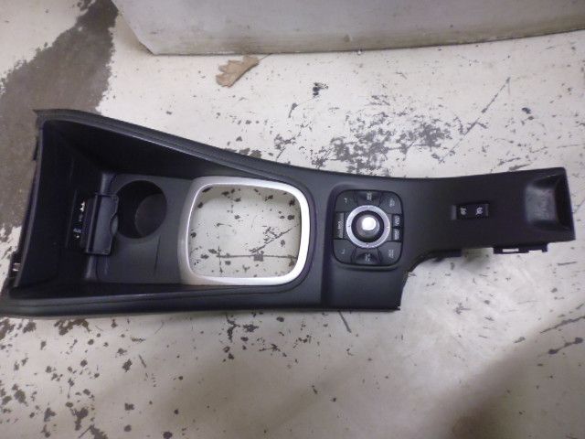 Tunnel Centrale Renault Megane III 969120032R completo di console comandi 253B0004R CSW-2012RN.
