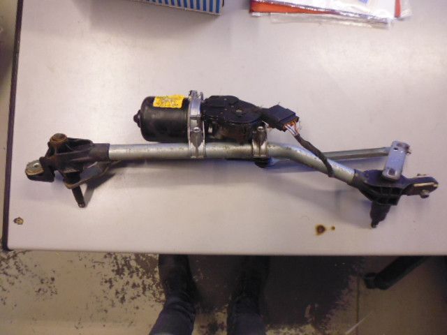Motorino tergicristallo anteriore W000007226 completo di tandem per Renault Megane III.