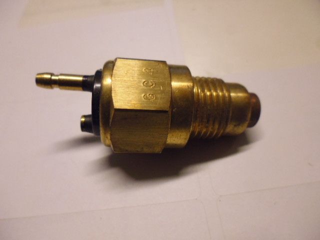 Sensore temperatura acqua  Yanmar 121250-44901 per Komatsu.