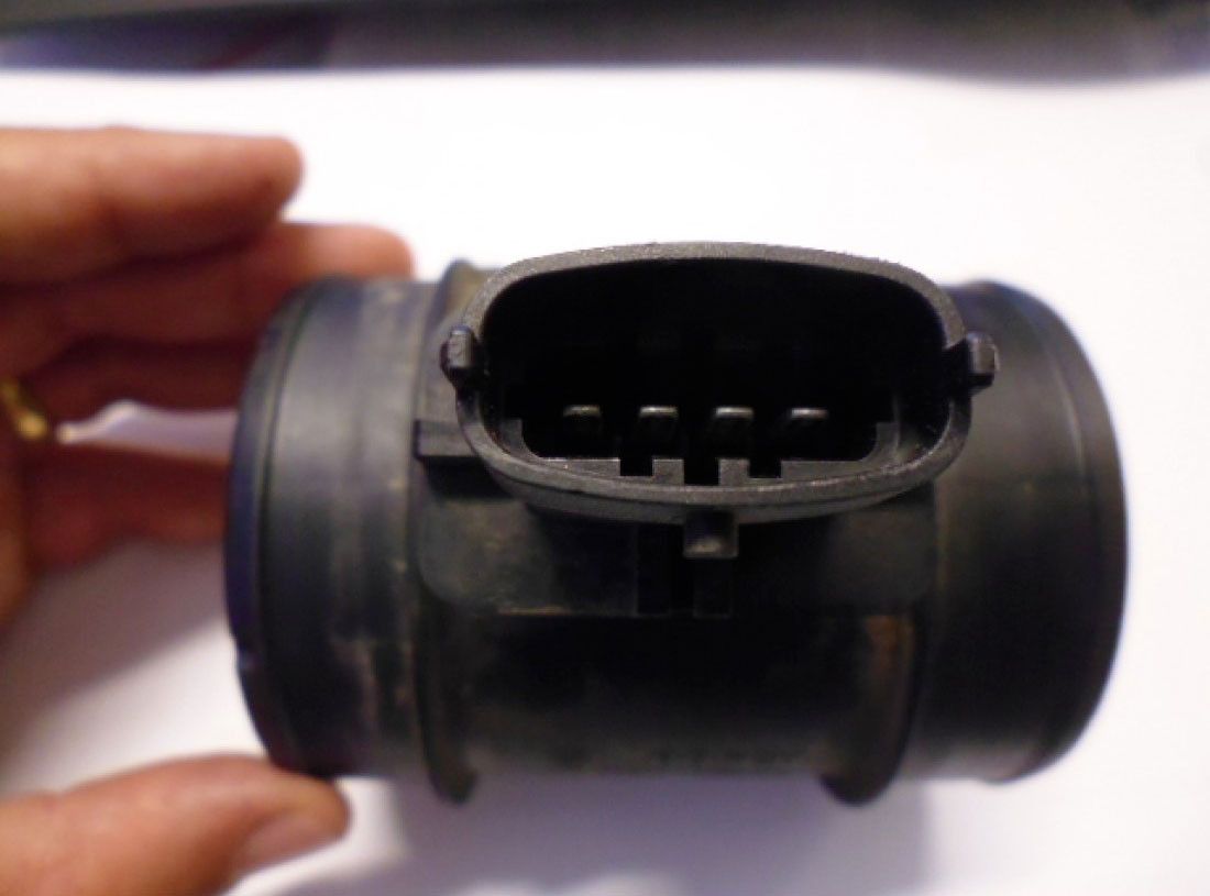 Debimetro misuratore massa aria Bosch 0281006054 motori diesel multijet Fiat Alfa Lancia Jeep Suzuki. Debimetro misuratore massa aria Bosch 0281006054 motori diesel multijet Fiat Alfa Lancia Jeep Suzuki.