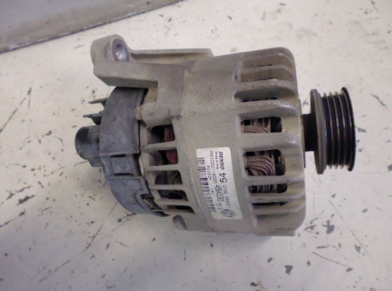 Alternatore Denso 46843093 Fiat Seicento 600 con motore 900 cc.