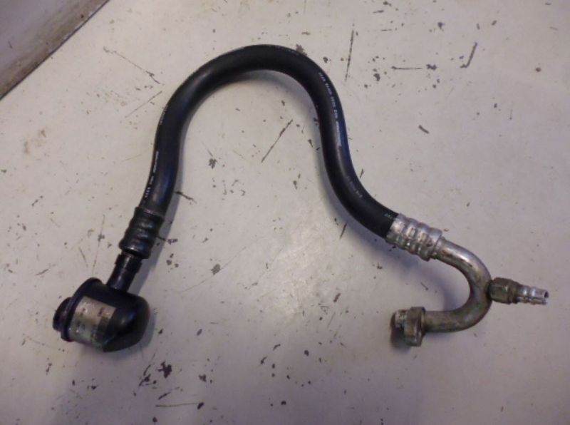 Tubo aria condizionata A6112300856 Mercedes C 220 CDI W203.