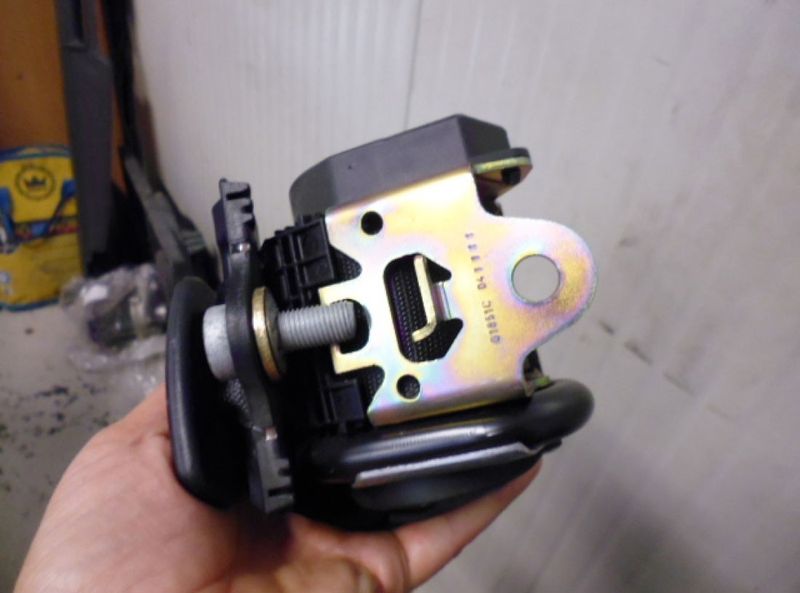 Cintura di sicurezza posteriore destra 602369800 Mercedes A 180 CDI W169.