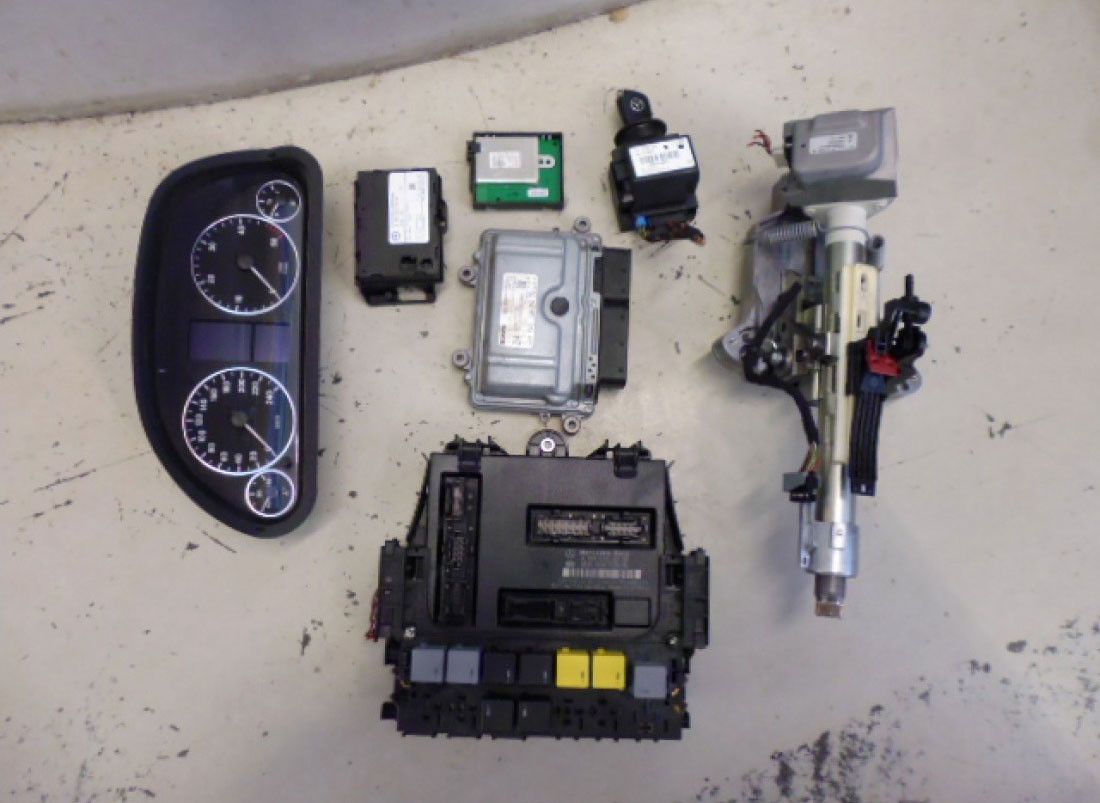 Kit accensione avviamento Mercedes classe A 180 CDI 3 porte W169 per centralina motore A6401502479 0281012255. Kit accensione avviamento Mercedes classe A 180 CDI 3 porte W169 per centralina motore A6401502479 0281012255.