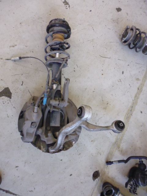 Mozzo anteriore sinistro completo per BMW 530 D E60