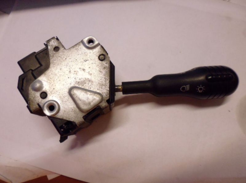 Devioluci sinistro 34361001 7700839681A Renault Twingo prima serie.