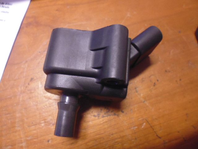 Bobina accensione R1701C00100 0013240421 per Volkswagen motore tsi. Bobina accensione R1701C00100 0013240421 per Volkswagen motore tsi.