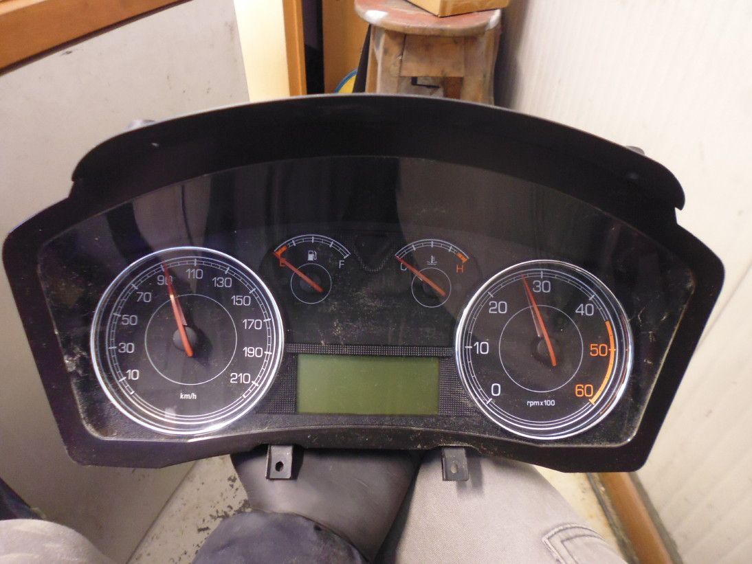Quadro strumenti contachilometri 51809898 Fiat Croma seconda serie del 2008.