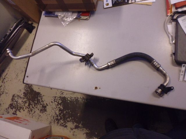 Tubo aria condizionata 924800026 Renault Megane III 1,9 Dci Grandtour.
