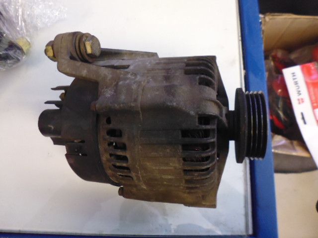 Alternatore Magneti Marelli 63321600 Fiat 1.1 1.2 Panda 169 punto 176.