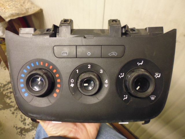 Centralina comandi clima 5G1140100 Fiat Grande Punto EVO.