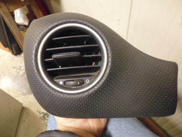 Bocchetta ventilazione sinistra cruscotto 735485651 Fiat Grande Punto EVO.
