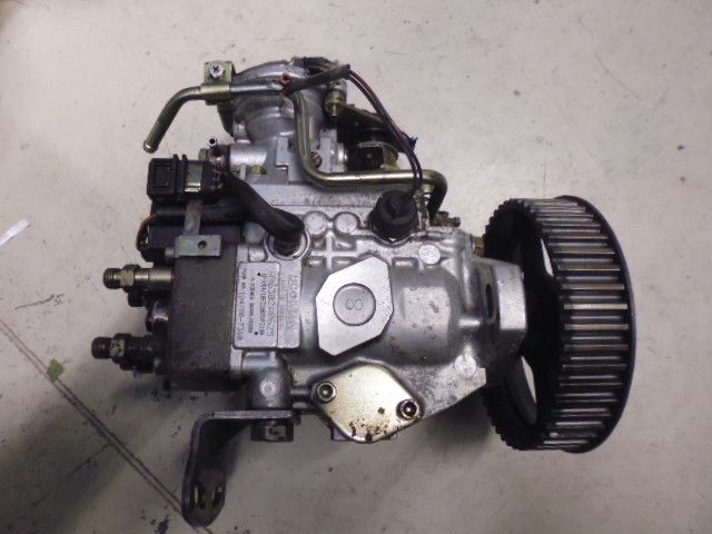 Pompa iniezione Hyundai Galloper 2.5 TD codice 33103-42630 104780-7360