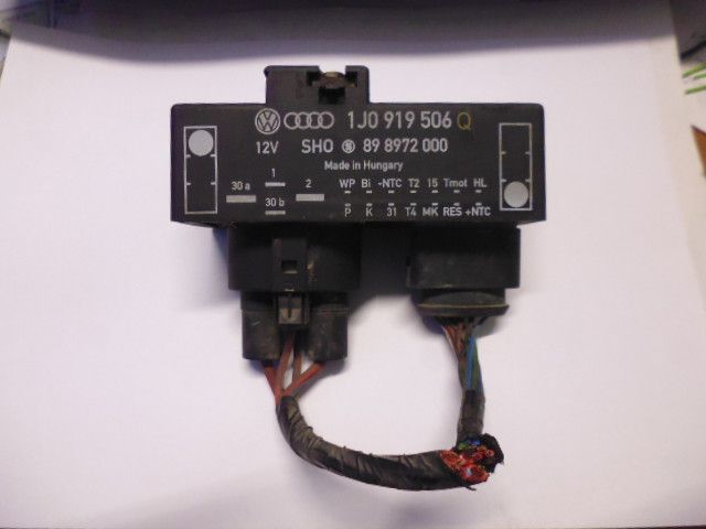 Centralina relais relè controllo ventola radiatore 1J0919506Q vetture Audi Volkswagen.