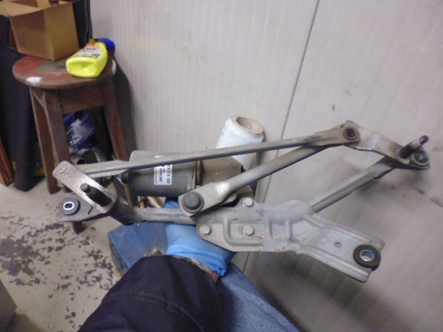 Motorino tergicristallo anteriore 404.978 completo di tandem per Fiat Grande Punto del 2008.