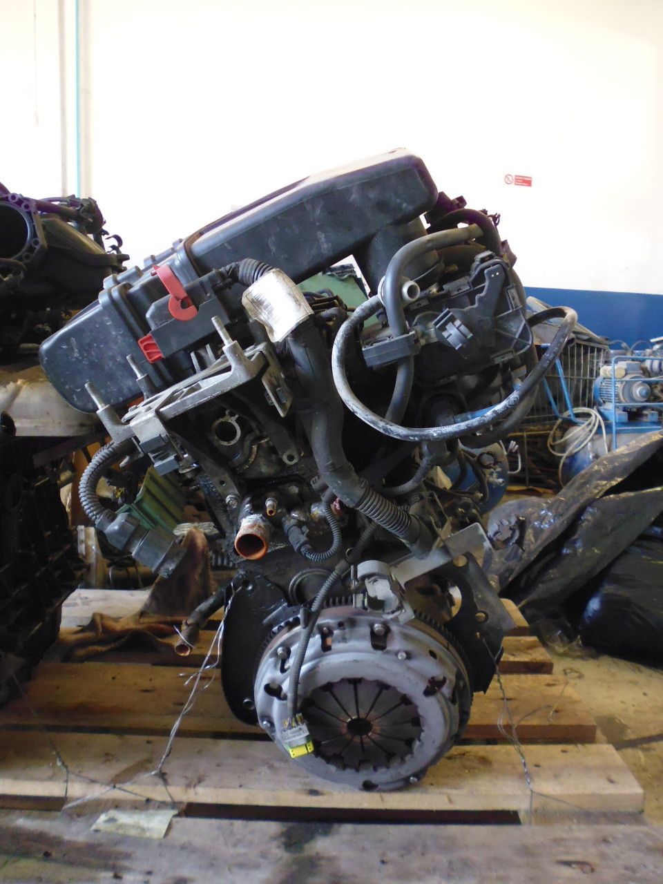 Motore 199A4000 1.2 8 valvole benzina per Fiat Grande Punto.