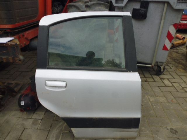 Sportello porta portiera posteriore destro lato guida Fiat Panda 169 4x4