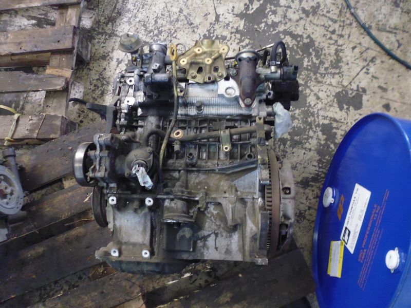 Motore usato 1ND TV per Toyota Yaris 1.4 D4D del 2002 diesel cilindrata 1364 cc.  55 kw