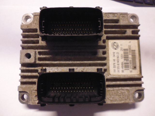 Centralina motore IAW 5SF9.A8 HW405 Fiat Grande Punto.