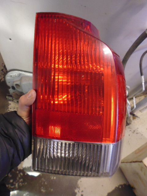 Faro posteriore destro inferiore Volvo V70 seconda serie