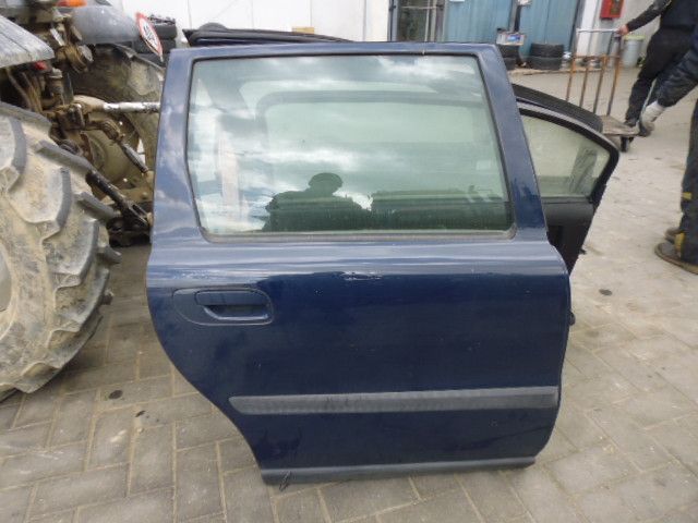 Sportello porta portiera posteriore destro lato passeggero Volvo V70 del 2001
