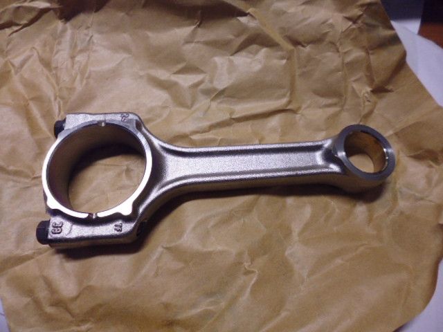 Biella motore originale Fiat 55208624 per motore 1.3 mjt 16v.