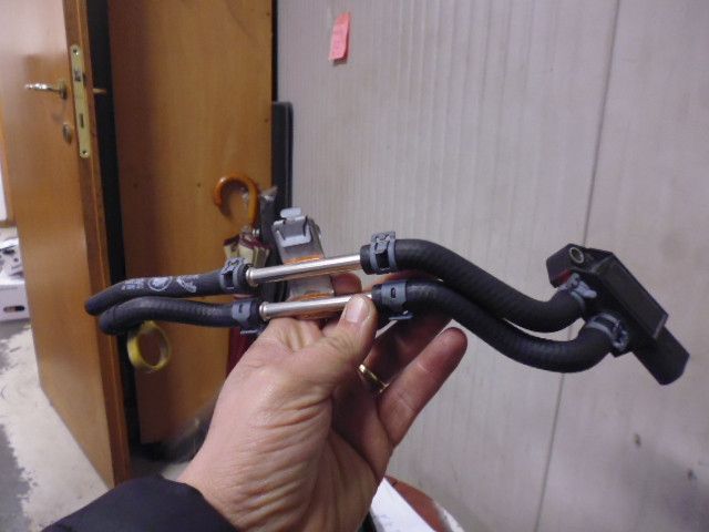 Sensore pressione originale Land Rover LR117065.