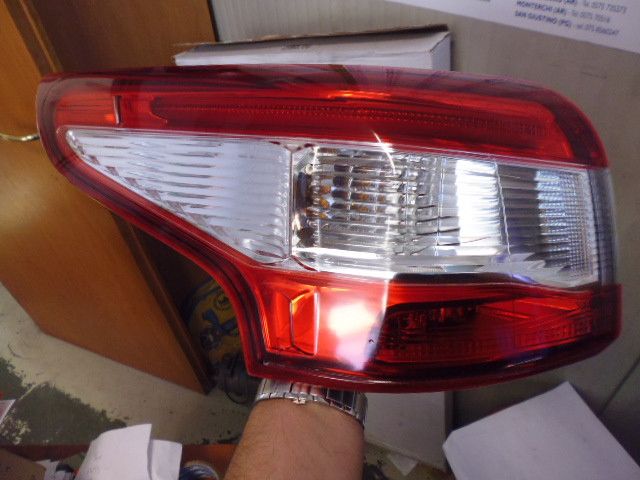 Faro fanale posteriore sinistro originale a LED per Nissan Qashqai J11 del 2014.