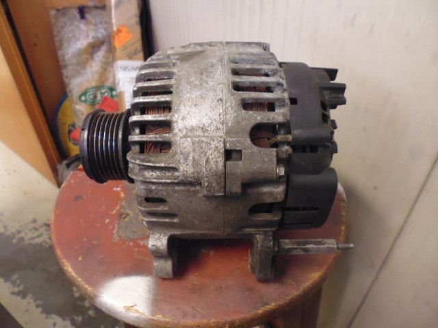 Alternatore Valeo TG14C011 06F903023C Audi AÂ£ 2.0 TDI dal 2004 al 2008.
