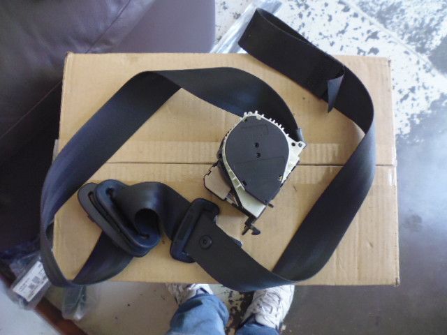 Cintura di sicurezza anteriore destra Citroen C2 del 2004.
