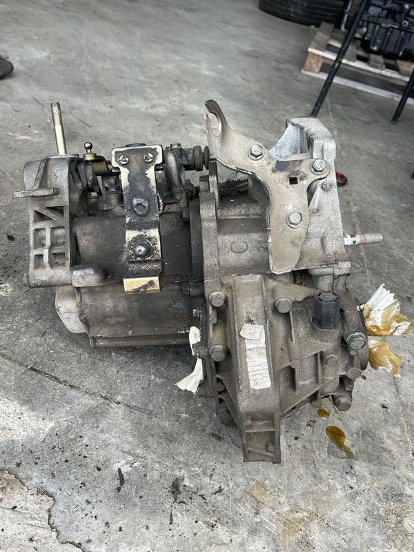 Cambio meccanico 5 marce per motore 188A4000 Lancia Ypsiln 1.2 benzina 44kw 60 cavalli.