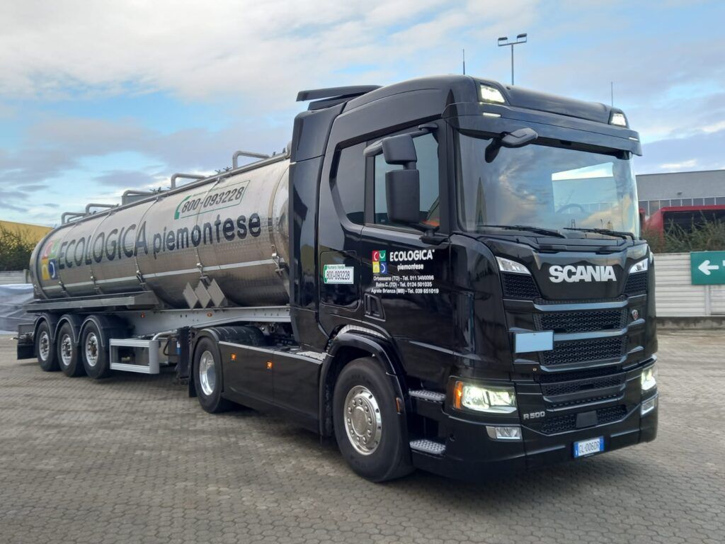 SCANIA R500